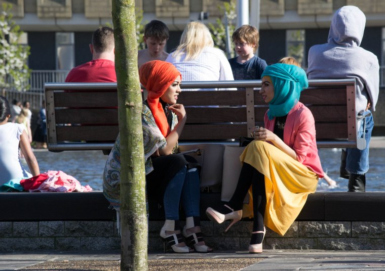 SUN SHINES ON  BEAUTY