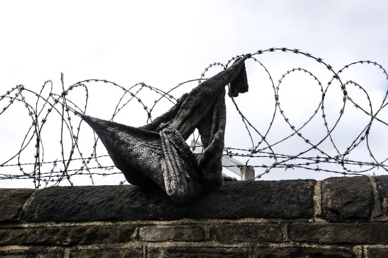 ESCAPE SUCCESSFUL BUT JUMPER LEFT BEHIND